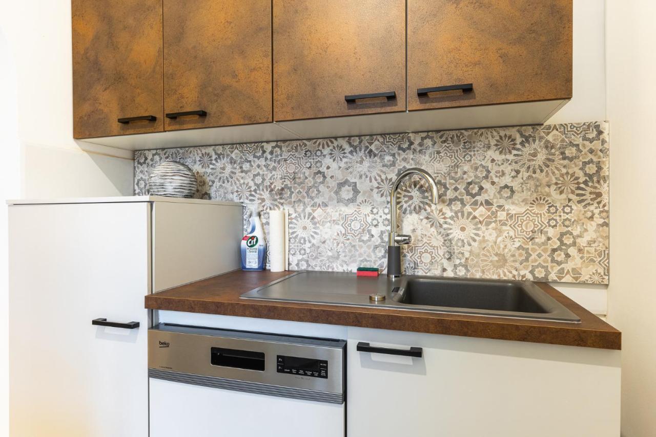 Stylish 1 Bedroom Apartment Near Hannovamarkt ウィーン エクステリア 写真